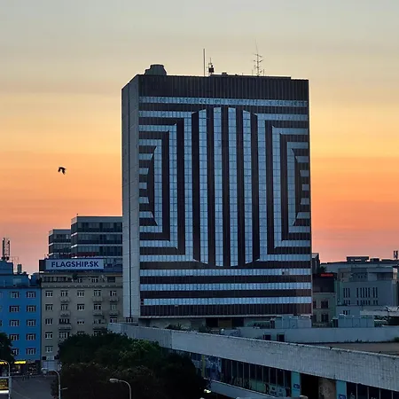 Apartamento Old Town 3br With Castle Views *